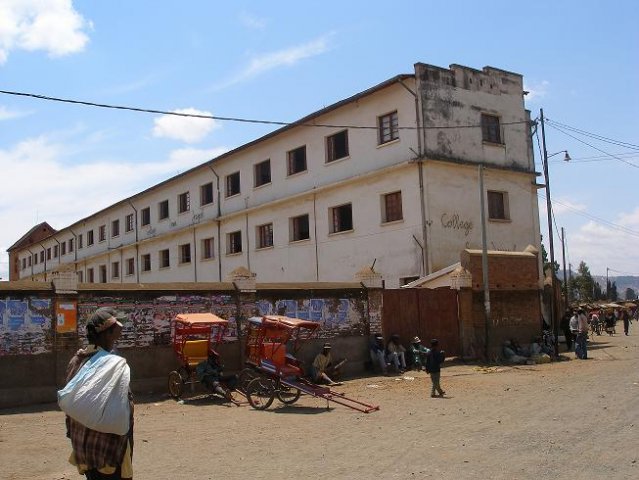 ANTSIRABE Octobre 2006 224-2.JPG, 57 KB