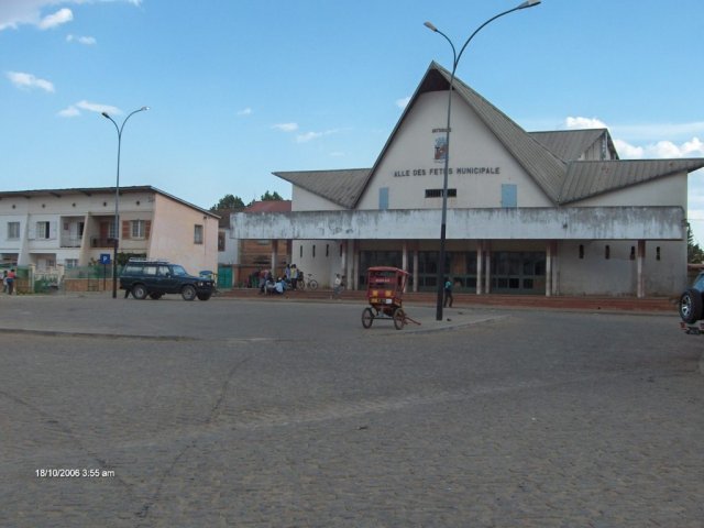 anne213xk6.jpg,  bytes