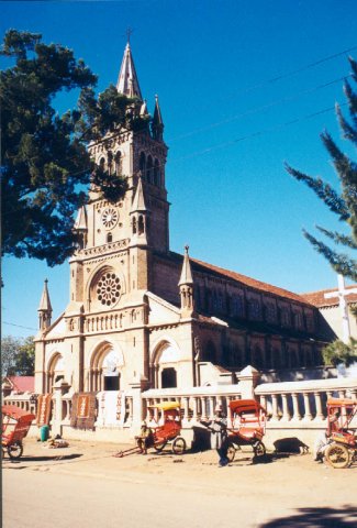 cathedrale.jpg, 128 KB